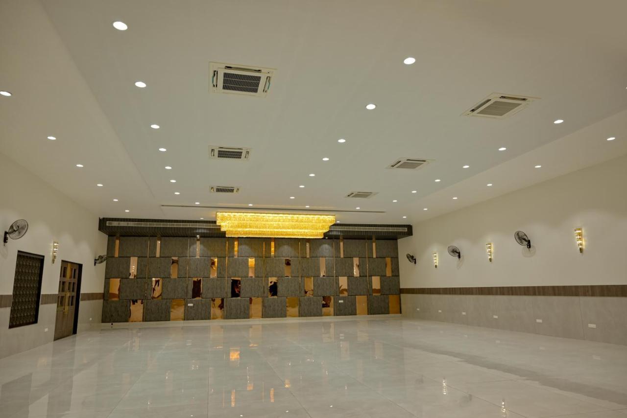 מטורה Md Farms And Resorts מראה חיצוני תמונה