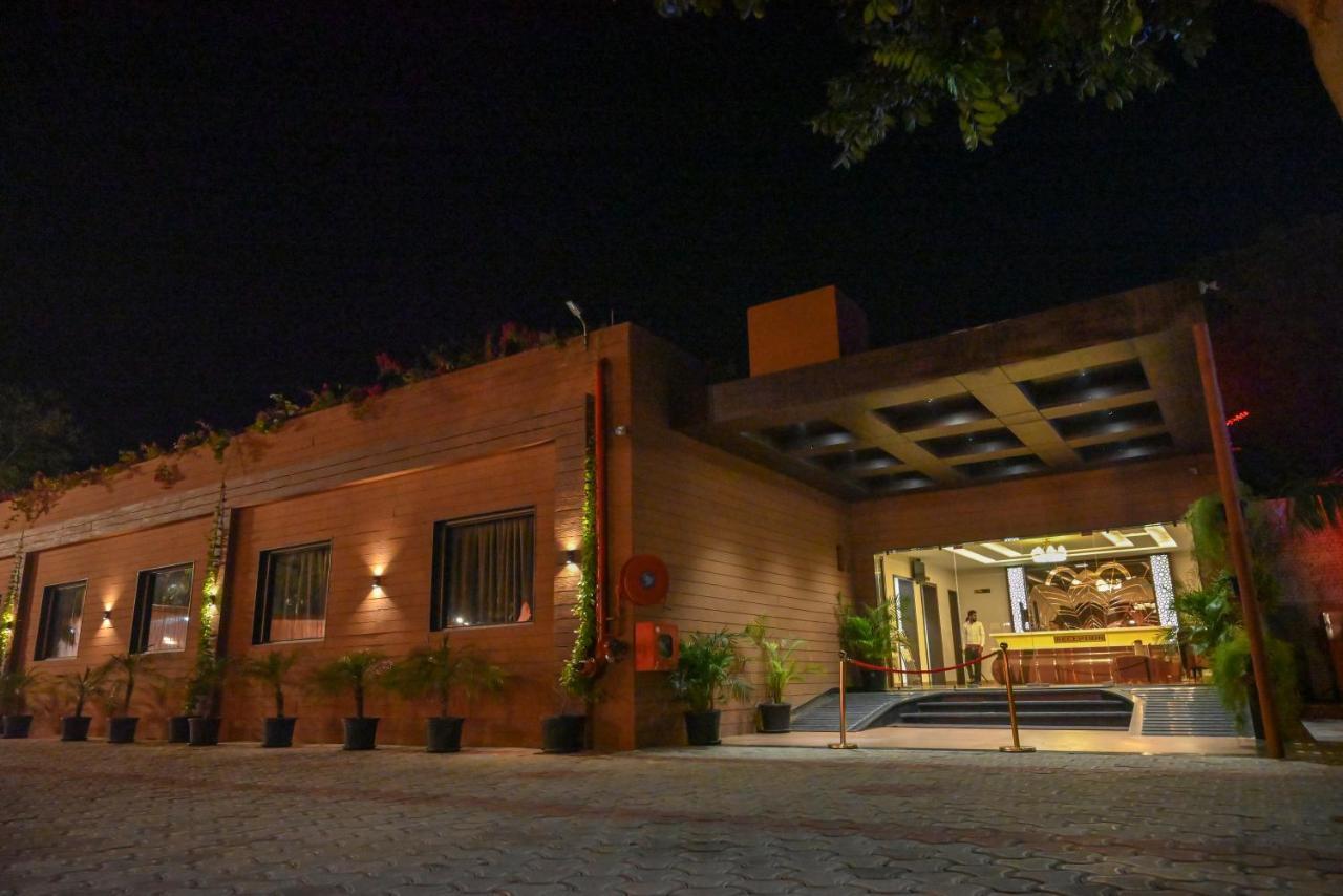 מטורה Md Farms And Resorts מראה חיצוני תמונה